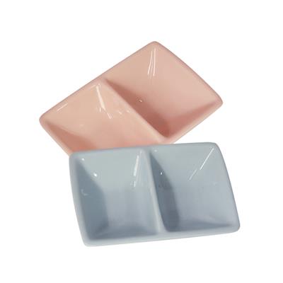 ถ้วยเซรามิก สำหรับใส่นม น้ำและอาหารสัตว์เล็ก ชูการ์ ถ้วย2หลุม (คละสี)